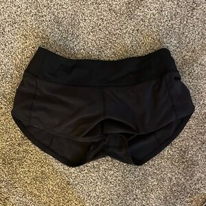 size 4 black lulu speed up shorts